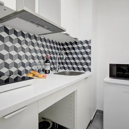 Emilie - Luxe Au Coeur De Apartmán *